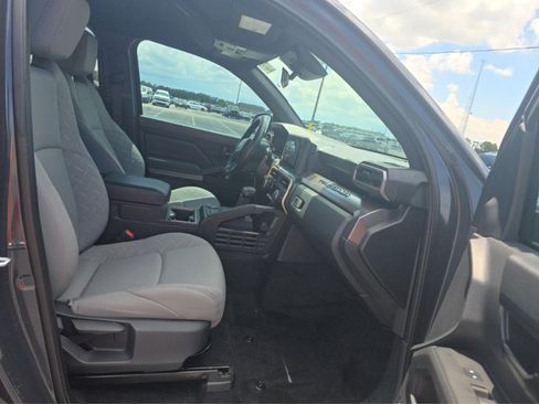 Used 2025 Toyota Tacoma SR5 RWD image 13