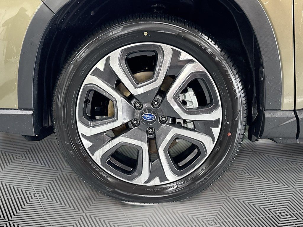 New 2026 Subaru Ascent Limited AWD/4WD image 31