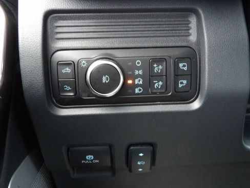 Used 2026 Ford F450 Platinum AWD/4WD image 21