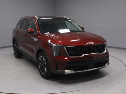 Used 2025 Kia Sorento S w/ Panoramic Sunroof Package