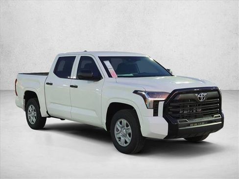 New 2026 Toyota Tundra SR image 7