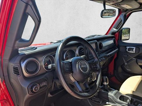 Certified 2018 Jeep Wrangler Unlimited Sport S image 9