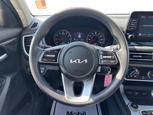 Certified 2022 Kia Seltos LX AWD/4WD image 15