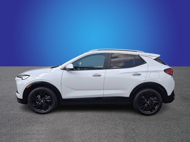 Used 2024 Buick Encore GX Sport Touring w/ Comfort Package FWD image 7