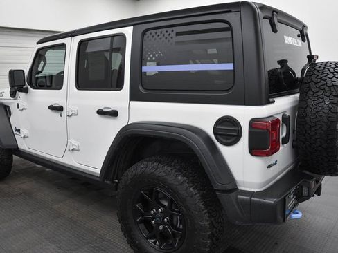 Used 2024 Jeep Wrangler Unlimited AWD/4WD image 5