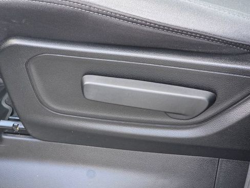 Used 2022 RAM 1500 Big Horn w/ Protection Group AWD/4WD image 15