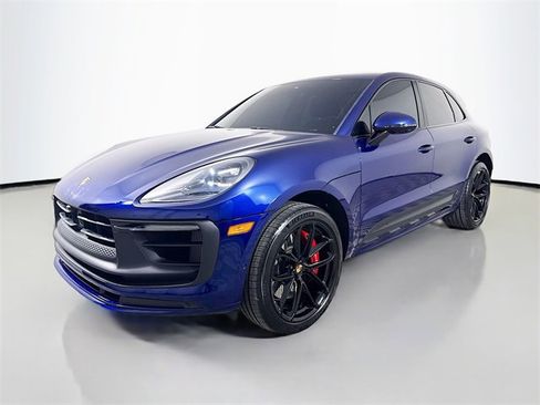Used 2022 Porsche Macan GTS image 1
