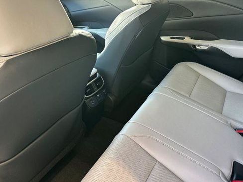 Used 2023 Lexus RX 350 w/ Accessory Package (Z1) AWD/4WD image 12