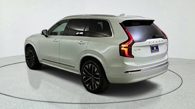 Used 2026 Volvo XC90 T8 Ultra w/ Protection Package Premier AWD/4WD image 5