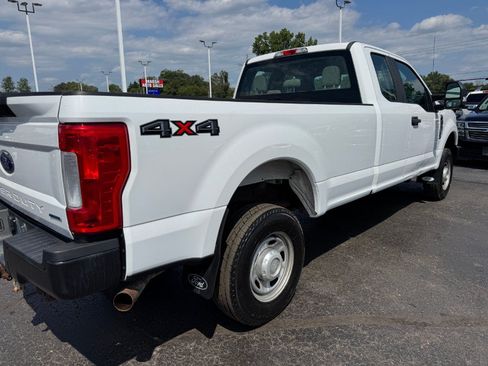 Used 2018 Ford F250 XL w/ Power Equipment Group AWD/4WD image 11