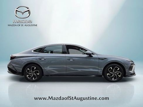Used 2025 Hyundai Sonata SEL FWD image 13