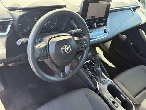 Used 2023 Toyota Corolla LE FWD image 4