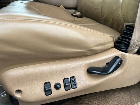 Used 2002 Dodge Ram 2500 Truck SLT image 23