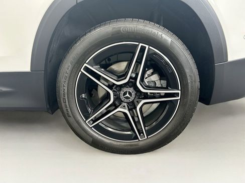 Certified 2024 Mercedes-Benz GLB 250 GLB 250 image 29