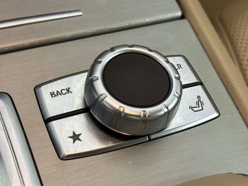 Used 2015 Mercedes-Benz SL 550 SL 550 image 28