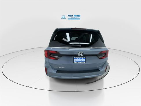 New 2026 Honda Odyssey Elite image 9