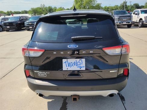 Certified 2020 Ford Escape Titanium image 9