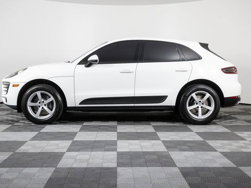 Used 2018 Porsche Macan image 3