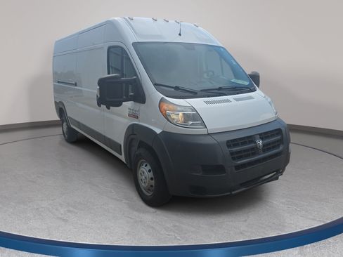 Used 2017 RAM ProMaster 2500 w/ Interior Convenience Group FWD image 4