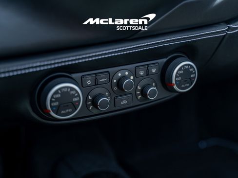 Used 2017 Ferrari 488 Spider RWD image 16