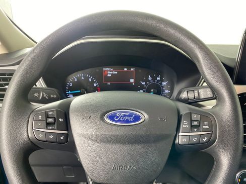 Used 2020 Ford Escape SE image 13