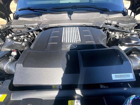 Used 2021 Land Rover Range Rover P525 Westminster Edition image 9