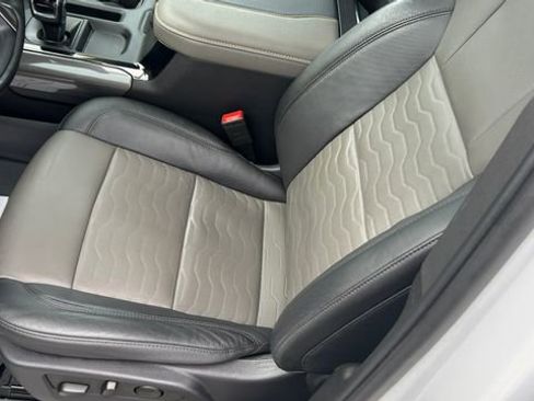 Used 2023 Chevrolet Silverado 1500 ZR2 w/ Technology Package image 20