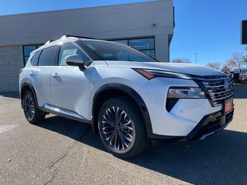 New 2026 Nissan Rogue Platinum w/ Platinum Premium Package image 7