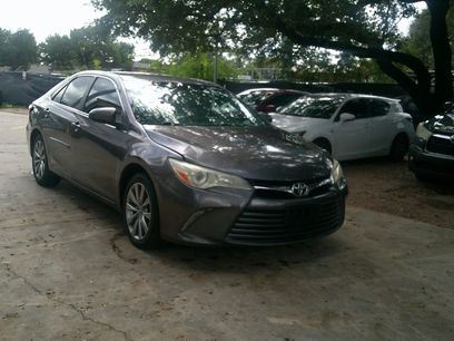 Used 2017 Toyota Camry XLE