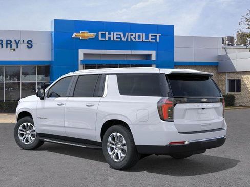 New 2026 Chevrolet Suburban LS image 29