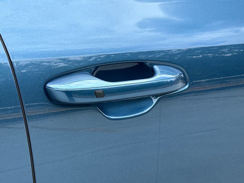 New 2026 Kia Niro Wind w/ Wind Preserve Package FWD image 9