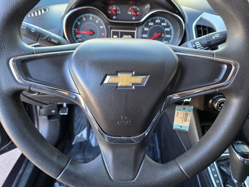 Used 2016 Chevrolet Cruze LS image 15