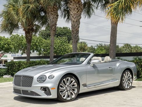 Used 2022 Bentley Continental GT Mulliner AWD/4WD image 32