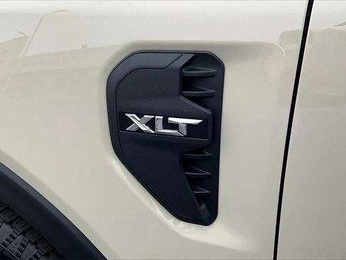 New 2025 Ford Ranger XLT w/ Convenience Package image 9