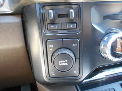 Certified 2026 Ford F350 King Ranch AWD/4WD image 19