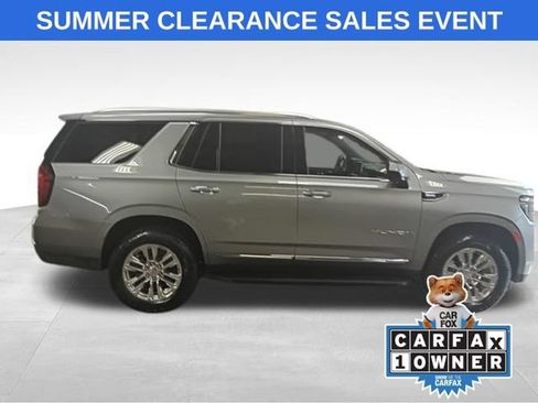 Used 2023 GMC Yukon SLT AWD/4WD image 4