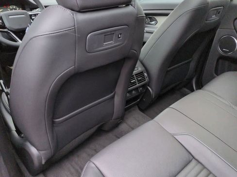 New 2026 Land Rover Discovery Sport Landmark image 18