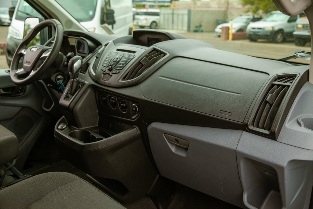 Used 2018 Ford Transit 150 XL RWD image 11