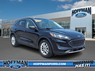 Certified 2022 Ford Escape SE w/ Convenience Package image 1