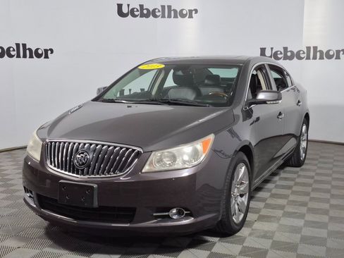 Used 2013 Buick LaCrosse Premium image 3