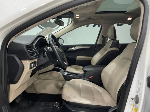 Used 2020 Ford Escape SEL FWD image 13