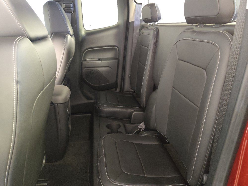Used 2015 Chevrolet Colorado LT w/ Luxury Package RWD image 18
