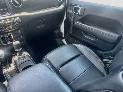 Certified 2023 Jeep Wrangler Unlimited Sahara AWD/4WD image 25