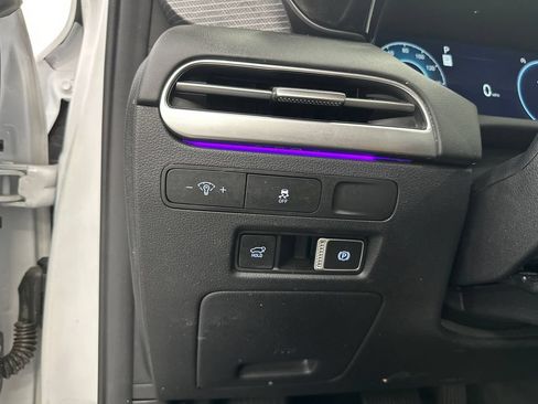 Used 2024 Hyundai Palisade Limited FWD image 29