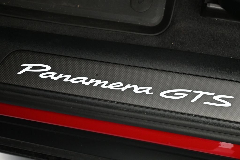 Used 2026 Porsche Panamera GTS AWD/4WD image 27
