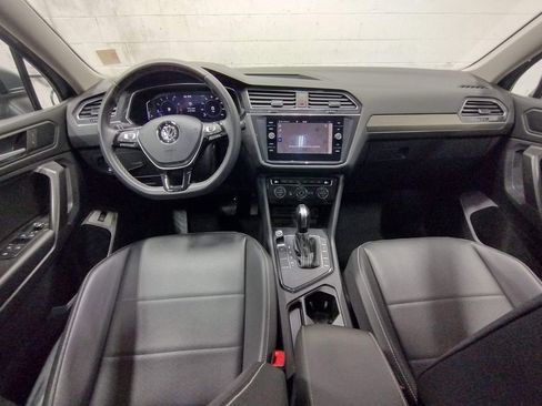 Used 2021 Volkswagen Tiguan SEL image 41