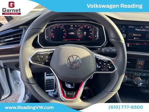 Used 2024 Volkswagen Jetta GLI Autobahn image 14