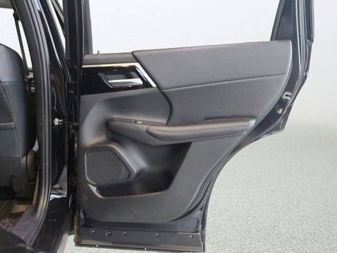 Used 2024 Mitsubishi Outlander SE AWD/4WD image 28