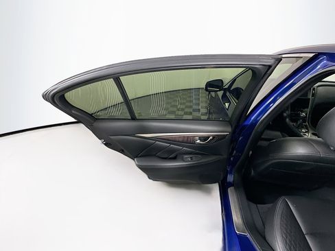 Used 2017 INFINITI Q50 Red Sport 400 image 33