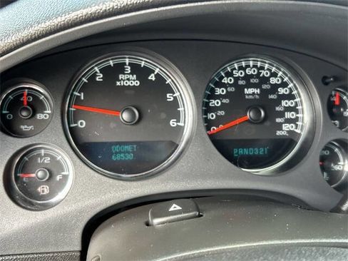 Used 2008 Chevrolet Avalanche LTZ w/ LTZ Preferred Equipment Group image 12